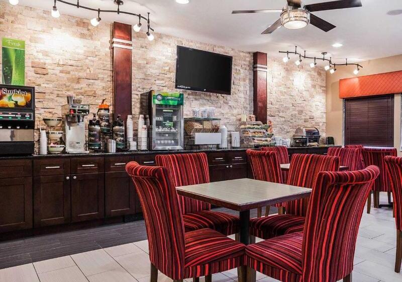 汽车旅馆 Quality Inn Indianola