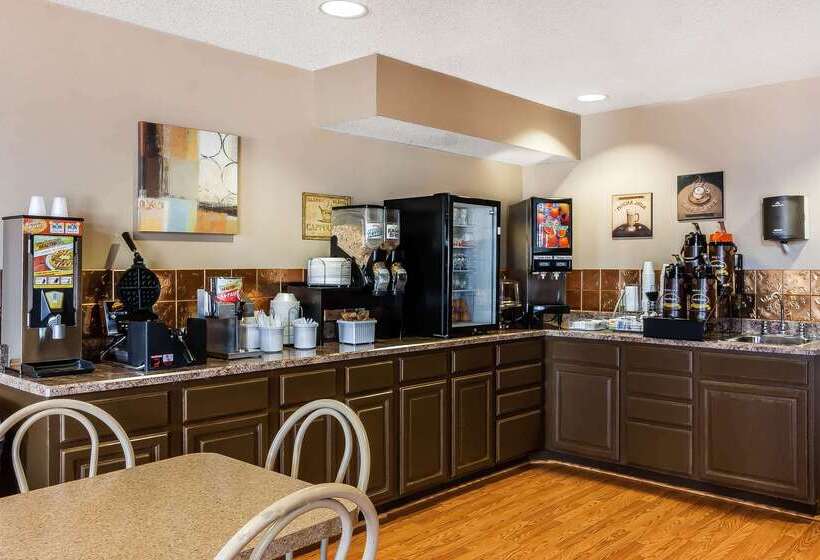 فندق على الطريق Rodeway Inn