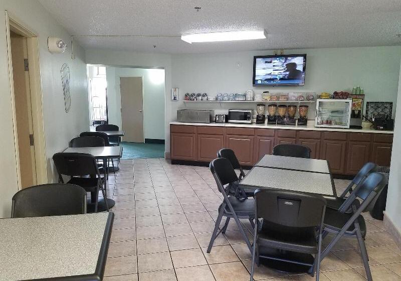 فندق على الطريق Simple Rewards Inn