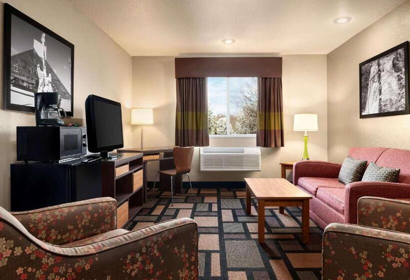 모텔 Super 8 By Wyndham Akron S/green/uniontown Oh