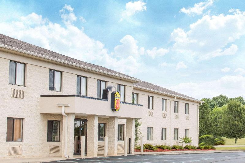 Мотель Super 8 By Wyndham Bedford