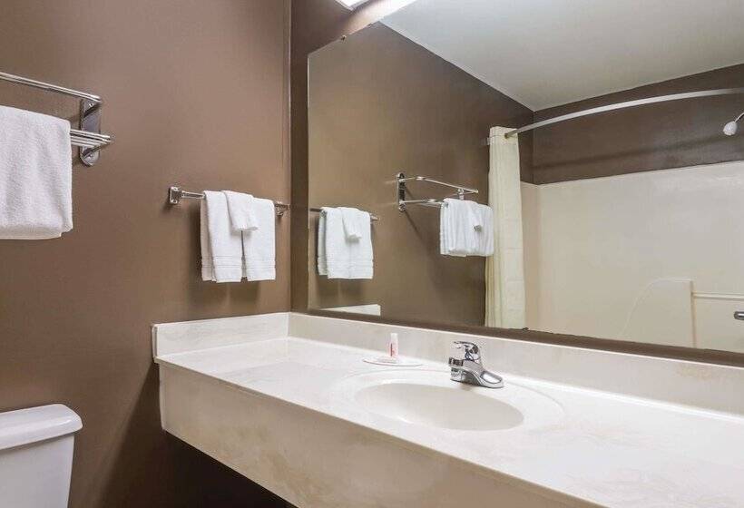 מוטל Super 8 By Wyndham Bellefontaine