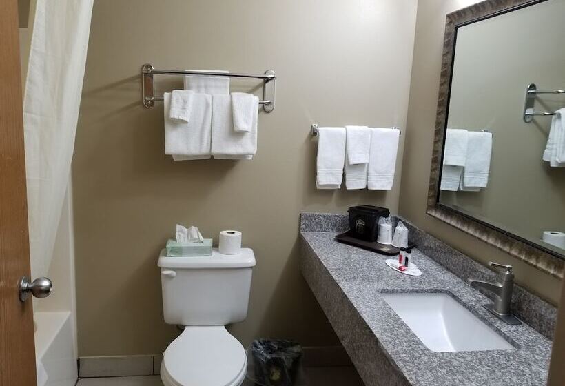 מוטל Super 8 By Wyndham Bellefontaine