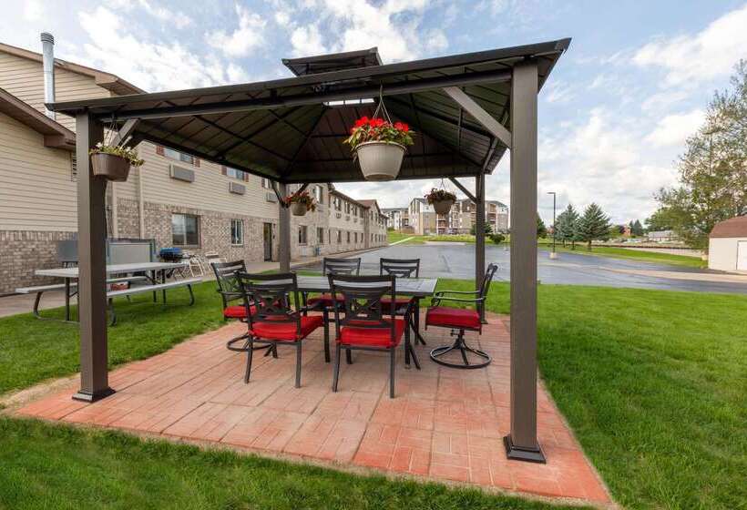 فندق على الطريق Super 8 By Wyndham Big Rapids