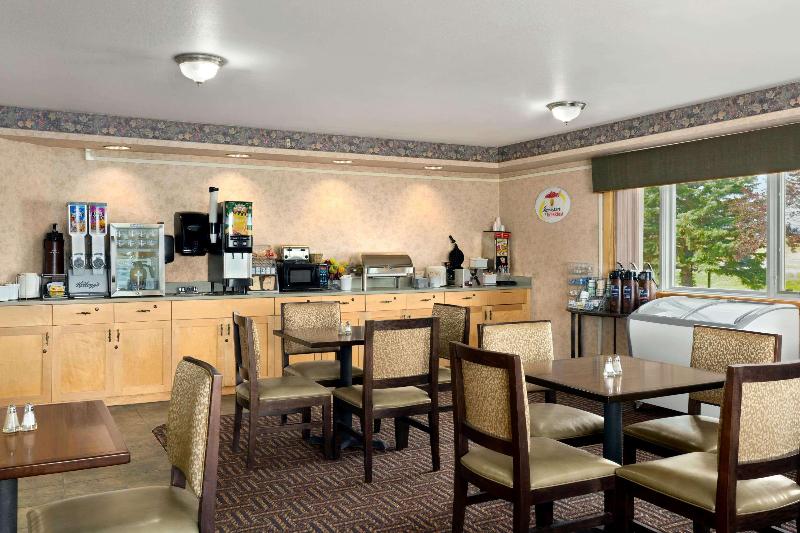 فندق على الطريق Super 8 By Wyndham Big Timber