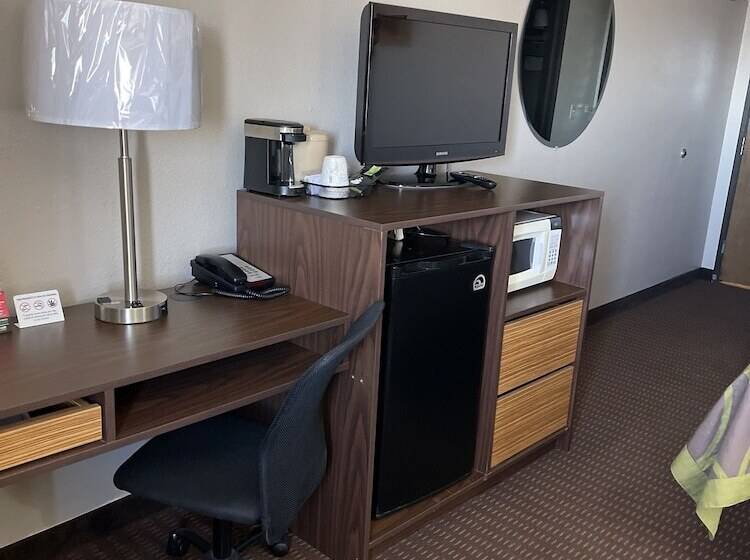 מוטל Super 8 By Wyndham Bismarck