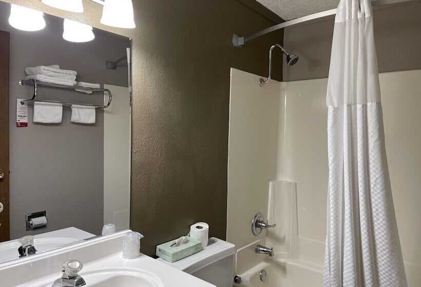 מוטל Super 8 By Wyndham Bismarck