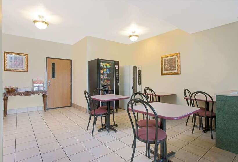 فندق على الطريق Super 8 By Wyndham Bonne Terre