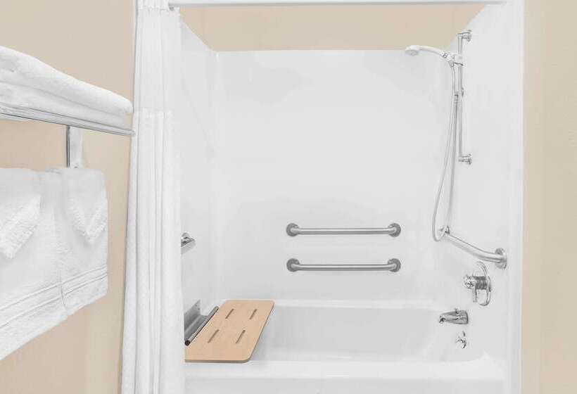 فندق على الطريق Super 8 By Wyndham Central City