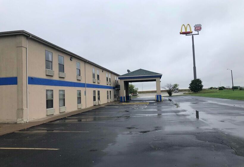 モーテル Super 8 By Wyndham Chenoa