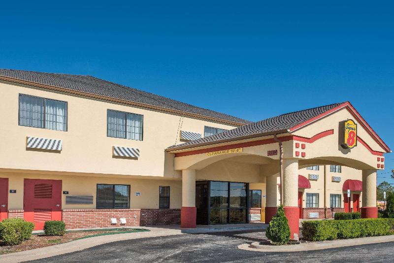 فندق على الطريق Super 8 By Wyndham Claremore Ok