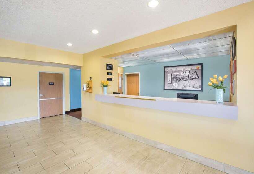 فندق على الطريق Super 8 By Wyndham Clarinda