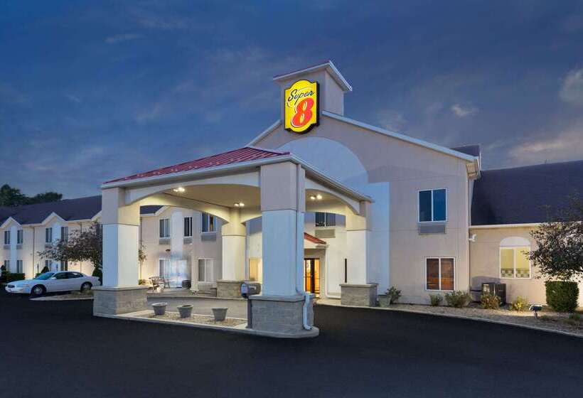 فندق على الطريق Super 8 By Wyndham Cloverdale In
