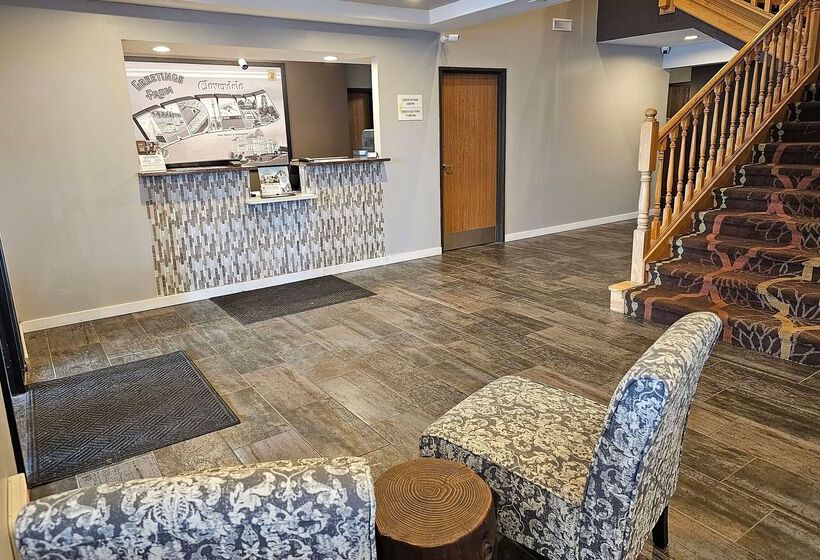 فندق على الطريق Super 8 By Wyndham Cloverdale In