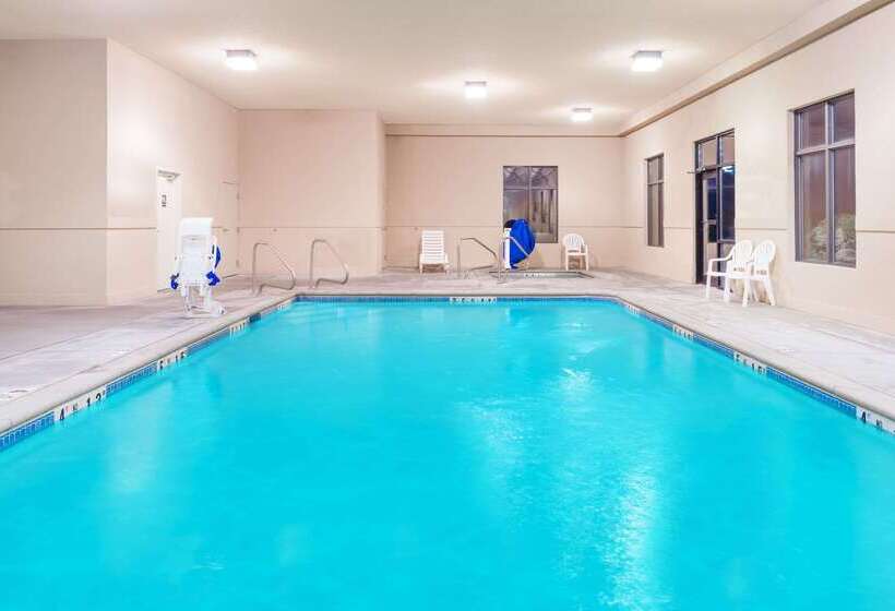 Мотель Super 8 By Wyndham Columbia East