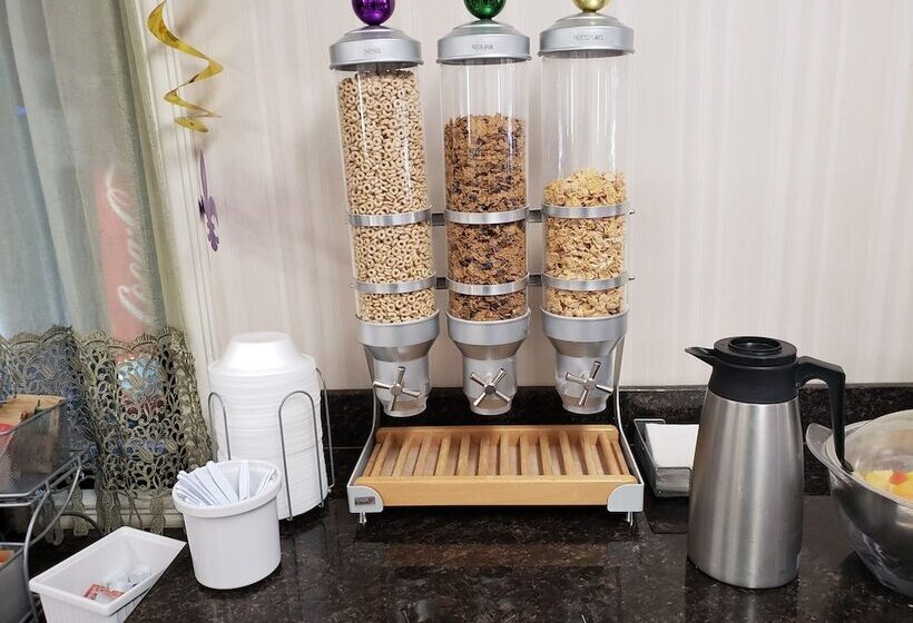 فندق على الطريق Super 8 By Wyndham Covington