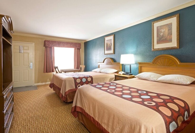 فندق على الطريق Super 8 By Wyndham Covington