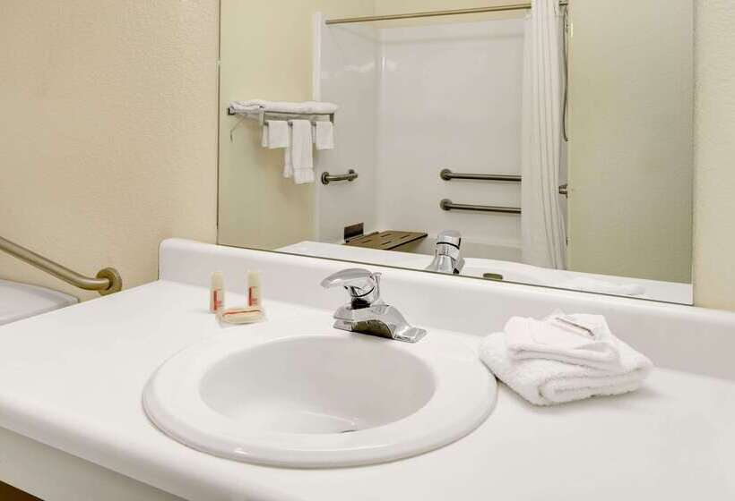 فندق على الطريق Super 8 By Wyndham De Soto