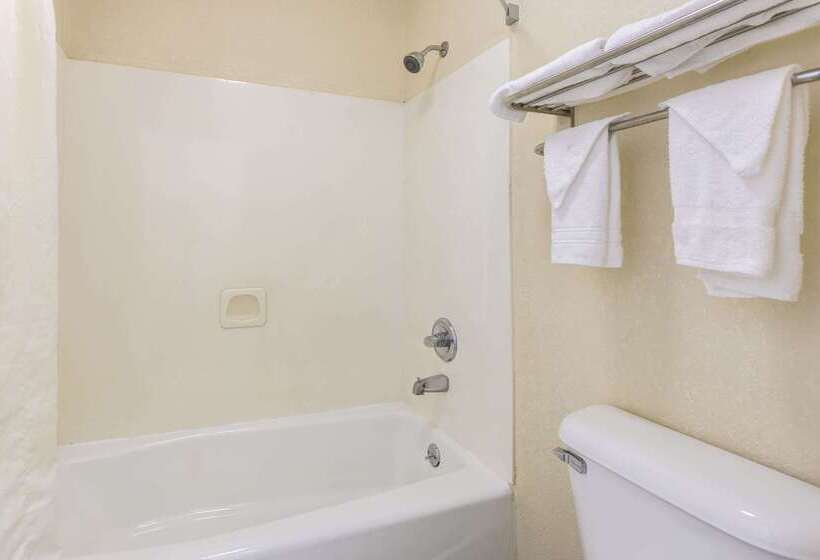 모텔 Super 8 By Wyndham Decatur/lithonia/atl Area