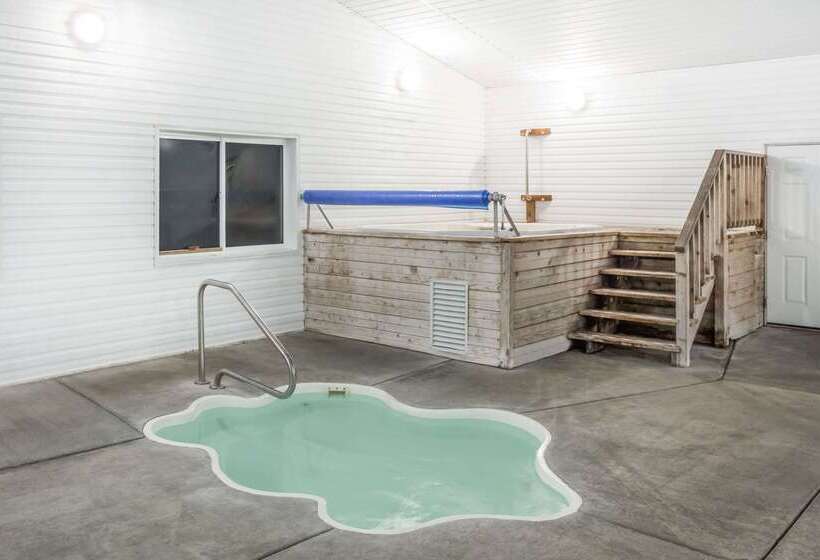 فندق على الطريق Super 8 By Wyndham Driggs