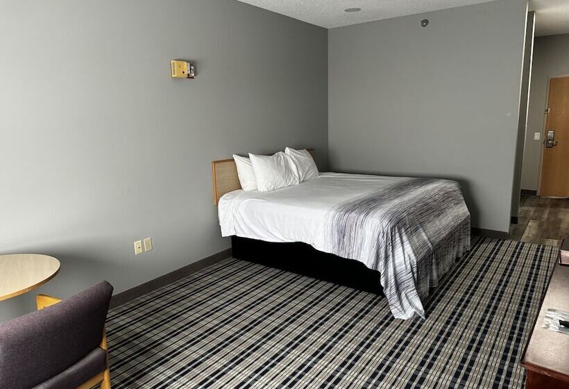 فندق على الطريق Americinn By Wyndham Eagle River Downtown