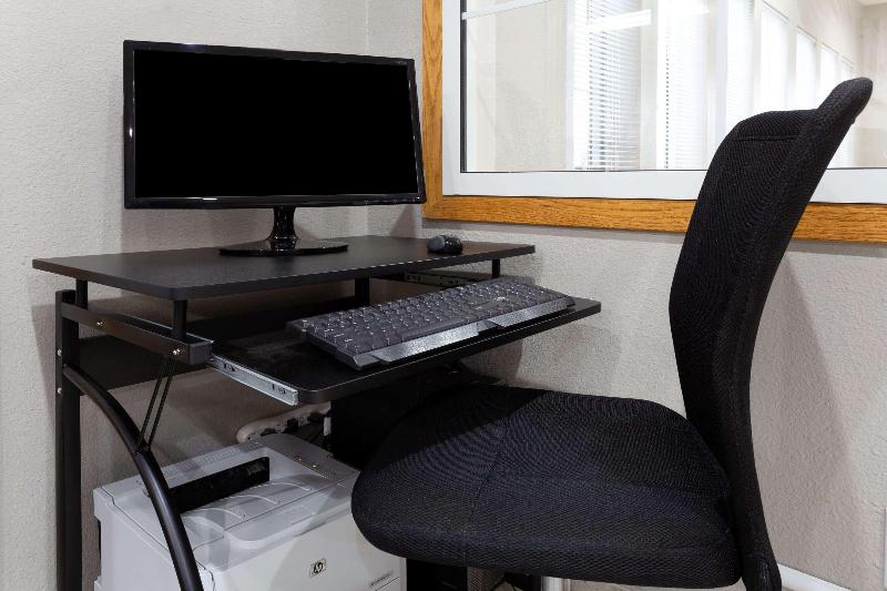 מוטל Super 8 By Wyndham Fort Dodge Ia