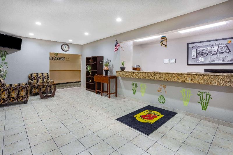 מוטל Super 8 By Wyndham Fort Dodge Ia