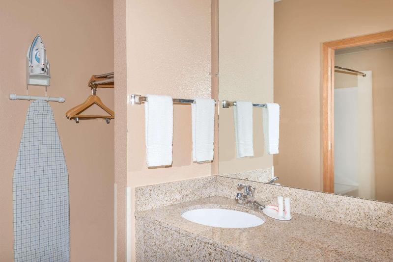 מוטל Super 8 By Wyndham Fort Dodge Ia