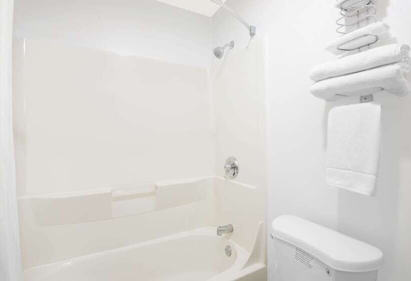 فندق على الطريق Super 8 By Wyndham Fort Sumner