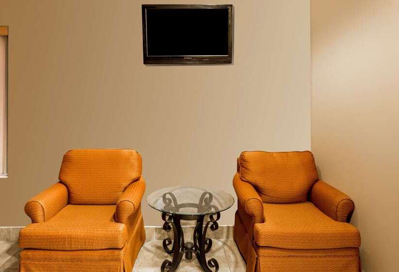 فندق على الطريق Super 8 By Wyndham Frankfort In