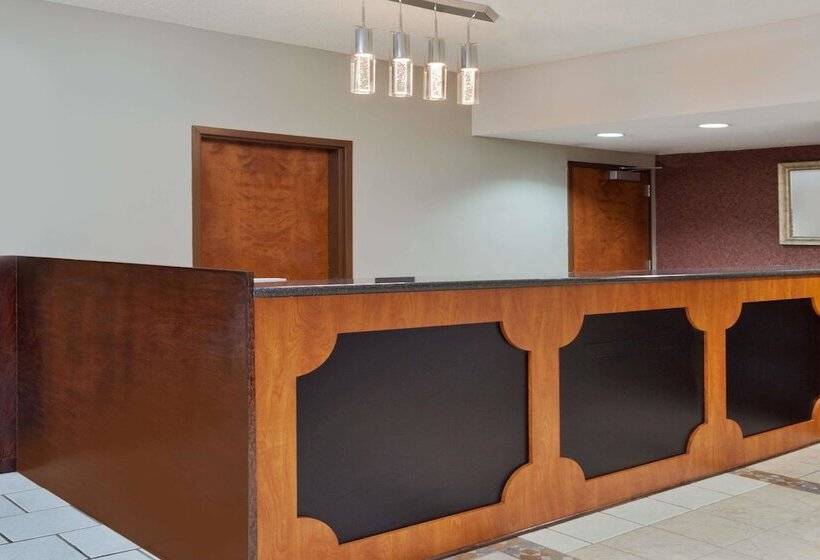 فندق على الطريق Super 8 By Wyndham Ft. Oglethorpe Ga/chatt Tn Area