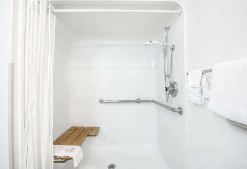 فندق على الطريق Super 8 By Wyndham Grants