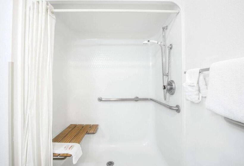 فندق على الطريق Super 8 By Wyndham Grants