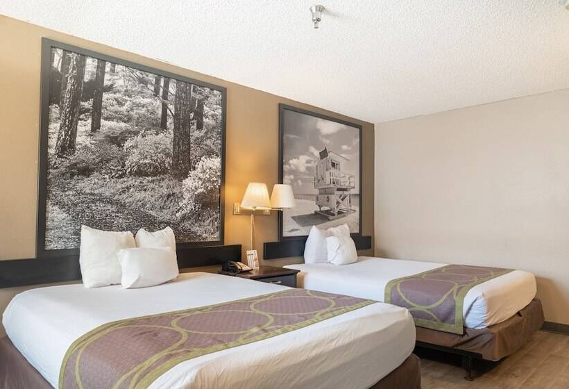 فندق على الطريق Super 8 By Wyndham Grants