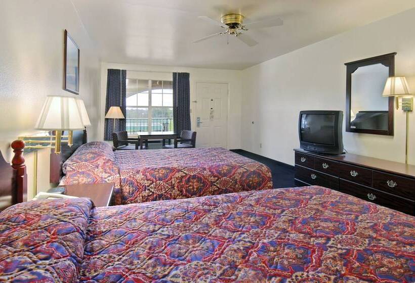 مُتل Super 8 By Wyndham Greenville