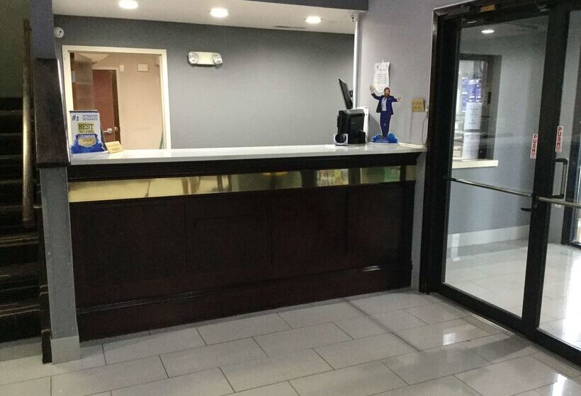 汽车旅馆  Super 8 By Wyndham Greer/spartanburg Area