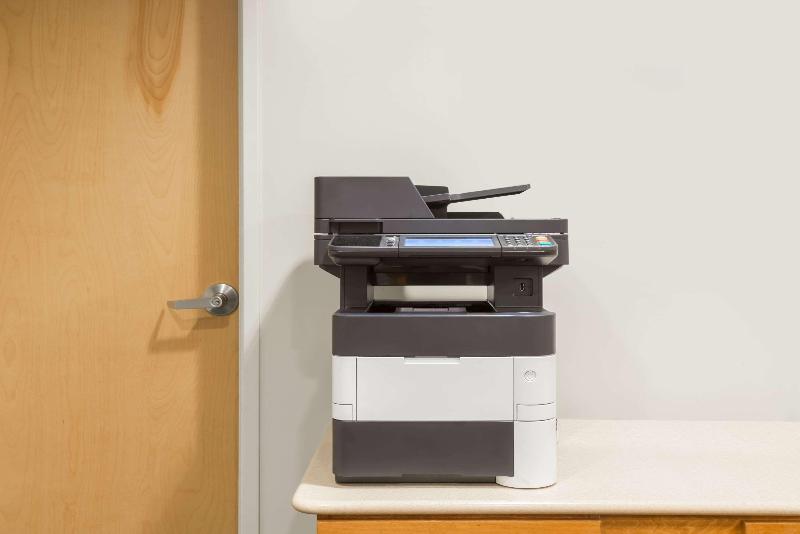 فندق على الطريق Super 8 By Wyndham Hagerstown/halfway Area