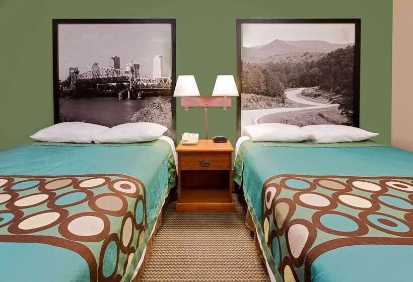 فندق على الطريق Super 8 By Wyndham Hazen