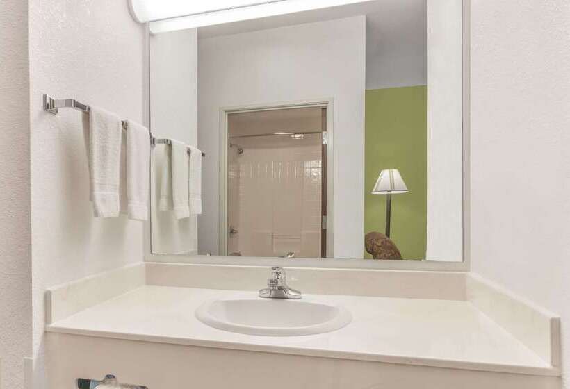 מוטל Super 8 By Wyndham Hillsboro Tx