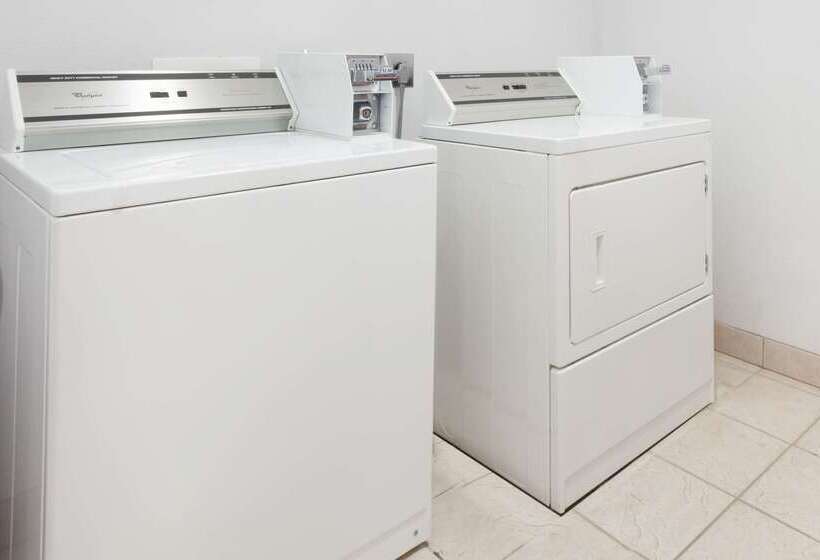 Мотель Super 8 By Wyndham Huntsville