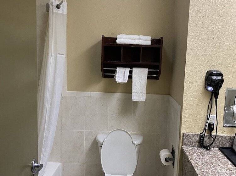 Мотель Red Lion Inn & Suites Iah Airport East