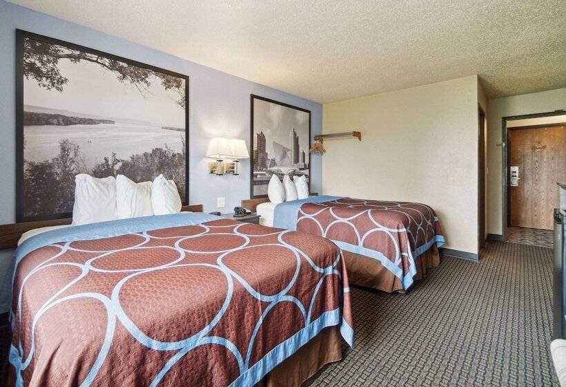 汽车旅馆  Super 8 By Wyndham Kenosha/pleasant Prairie