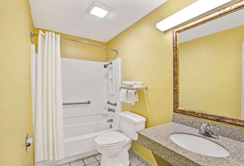 מוטל Super 8 By Wyndham La Marque Tx/texas City Area