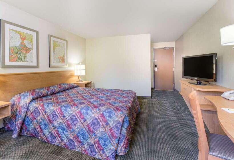 فندق على الطريق Super 8 By Wyndham Lacey Olympia Area