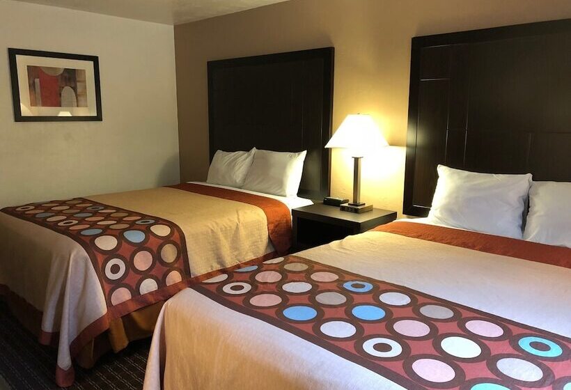 فندق على الطريق Super 8 By Wyndham Lacey Olympia Area