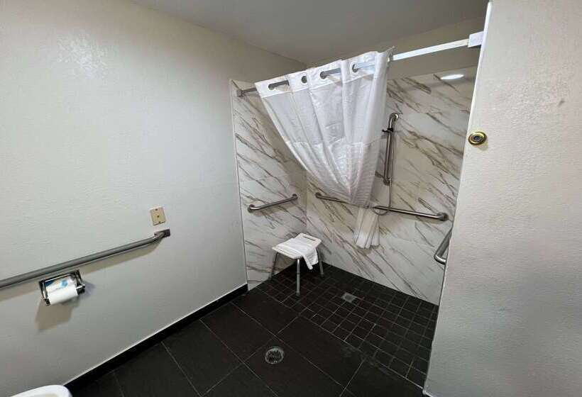 مُتل Super 8 By Wyndham Lake Charles/sulphur