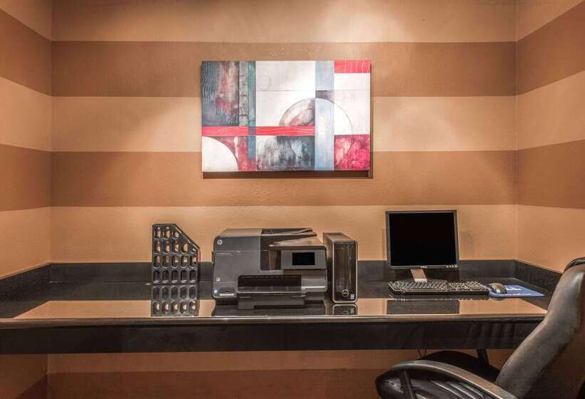 مُتل Super 8 By Wyndham Lake Charles/sulphur