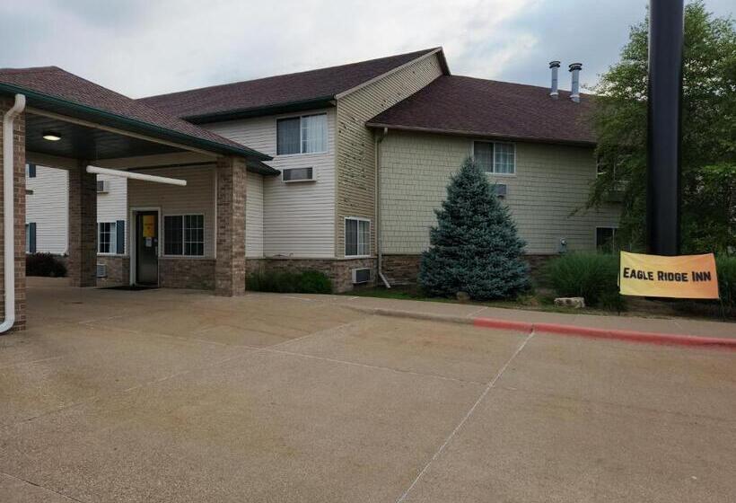 모텔 Eagle Ridge Inn