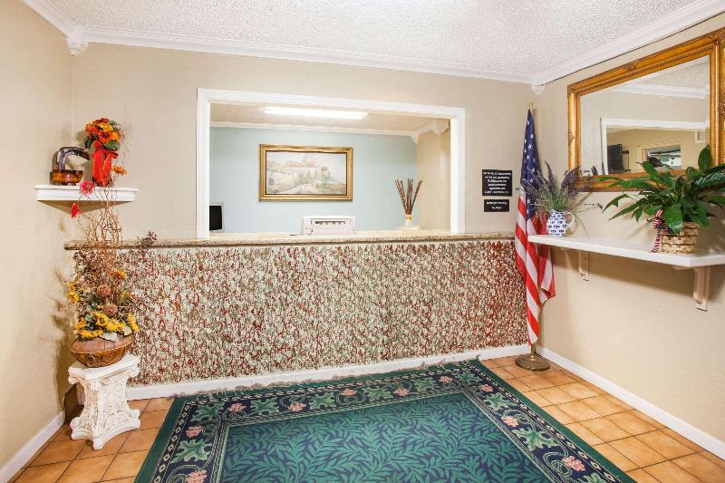 فندق على الطريق Super 8 By Wyndham Malvern