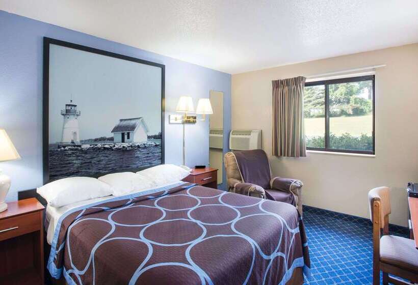 فندق على الطريق Super 8 By Wyndham Massena Ny
